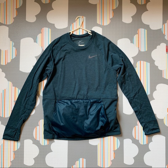 nike thermal running top